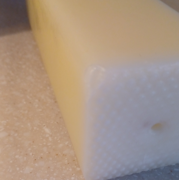 NWT PartyLite 3" x 10" Vanilla Scented Square Pillar Candle - Picture 7 of 7